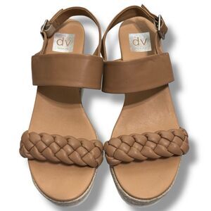 DV Dolce Vita Eryn Wedge Sandals 9.5 Tan Espadrille Resort Summer Chic